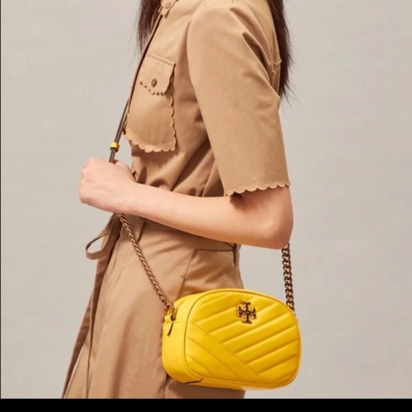 NWOT Tory Burch Kira Camera Bag - Picture 2 of 7